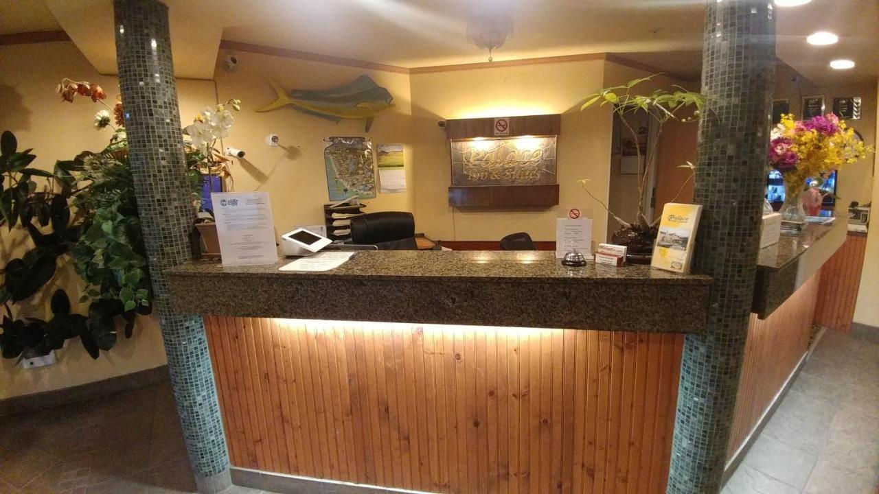 Palace Inn & Suites Линкольн-Сити Экстерьер фото